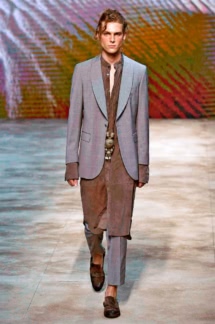 DAKS-01