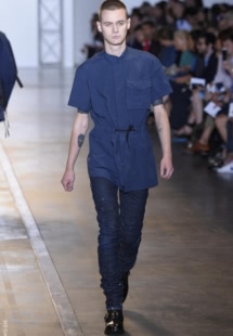 9-WGSN-Milan-Fashion-Week-Summer-Spring-2016-Diesel_Black_Gold_dbl_ss16_035-680x1024