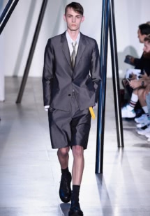 Jil-Sander-Spring-Summer-2016-Menswear-Collection-Milan-Fashion-Week-001-1024x1539